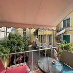15 - Center Hotel
