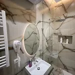 15 - Center فندق تيرانا