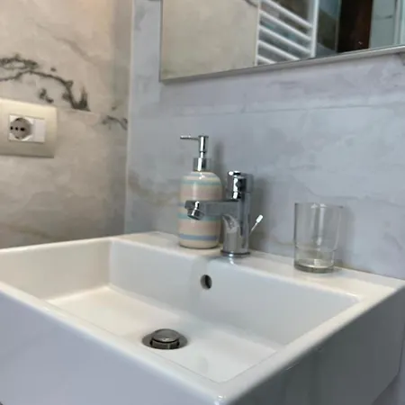 15 - Center מלון 4*