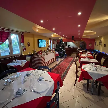 15 - Center 4* טיראנה