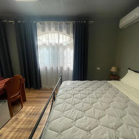15 - Center 4* Tirana