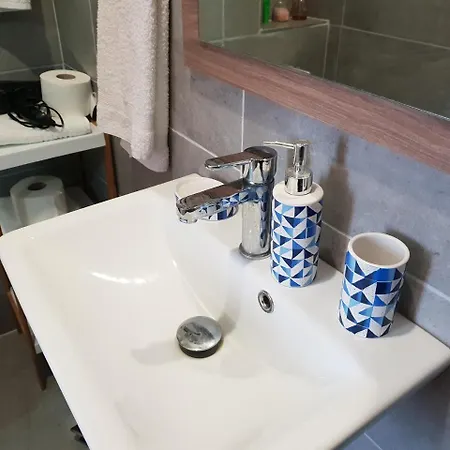 Szálloda 15 - Center 3*