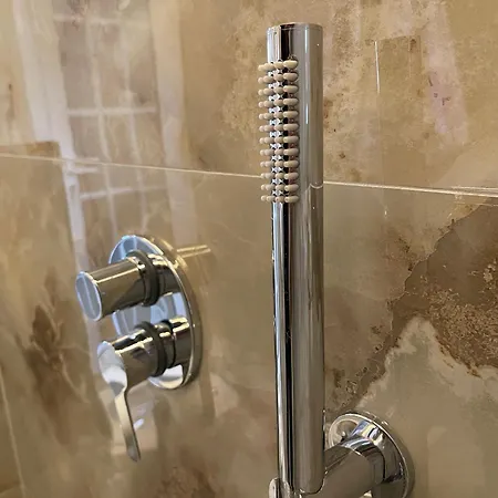 酒店 15 - Center 地拉那