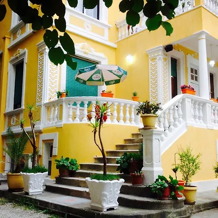 酒店 15 - Center 4*