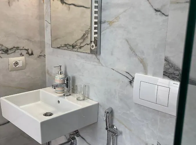 Отель 15 - Center 4*