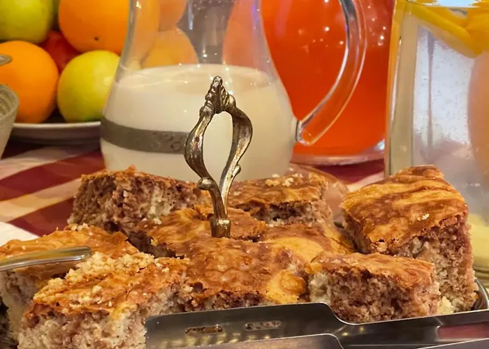 15 - Center Отель Тирана